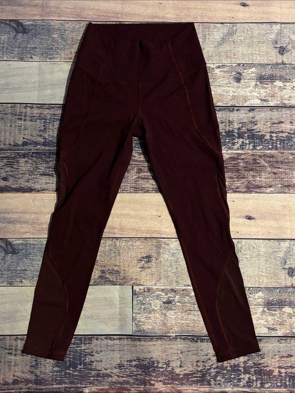Lululemon High-Waist Women's Performance Leggings in Deep Burgundy / mesh leg